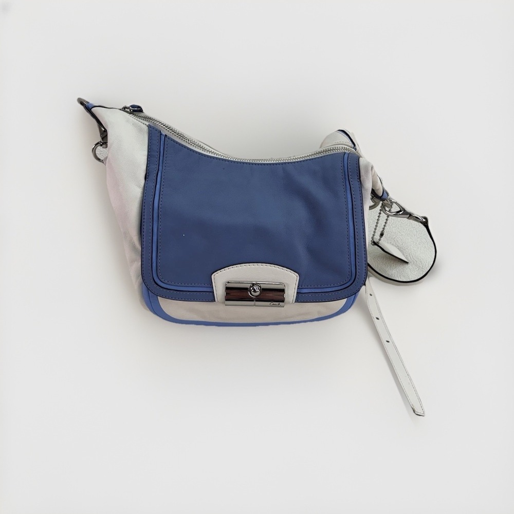 Coach Kristin Spectator Hobo Pebbled Leather Purse Bag Blue/White